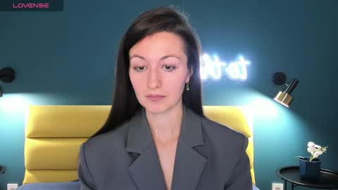 Snapshot of joannelson chatting on 17, 9, 2025 Joan online show from 17, 9, 2025