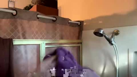 Snapshot of jodawg02 chatting on 21, 11, 2025 Sean online show from 21, 11, 2025