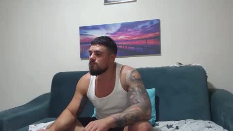 Snapshot of jodogs chatting on 18, 10, 2025 Tiberius online show from 18, 10, 2025