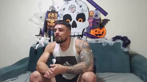 Snapshot of jodogs chatting on 28, 10, 2025 Tiberius online show from 28, 10, 2025