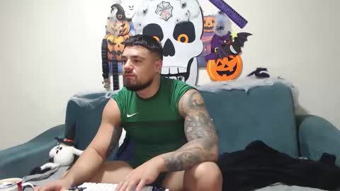 Snapshot of jodogs chatting on 2, 11, 2025 Tiberius online show from 2, 11, 2025