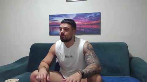 Snapshot of jodogs chatting on 17, 11, 2025 Tiberius online show from 17, 11, 2025