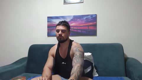 Snapshot of jodogs chatting on 22, 11, 2025 Tiberius online show from 22, 11, 2025