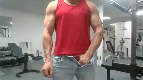 joe_smith5679 online show from 28, 4, 2026