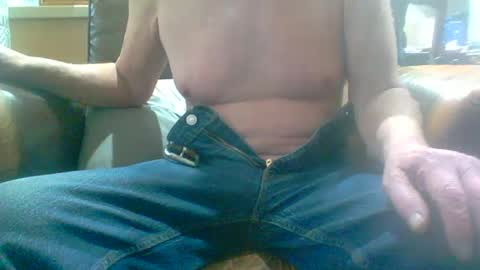 Snapshot of joeblow61616 chatting on 9, 1, 2025 joeblow61616 online show from 9, 1, 2025