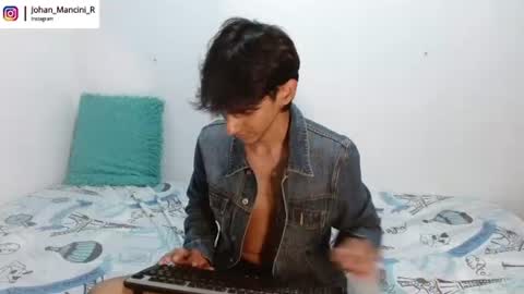 Snapshot of johan_mancini_r chatting on 13, 6, 2026 johan_mancini_r online show from 13, 6, 2026