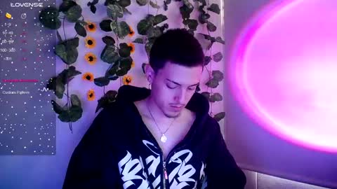 Snapshot of johan_parker222 chatting on 20, 9, 2025 johan_parker222 online show from 20, 9, 2025