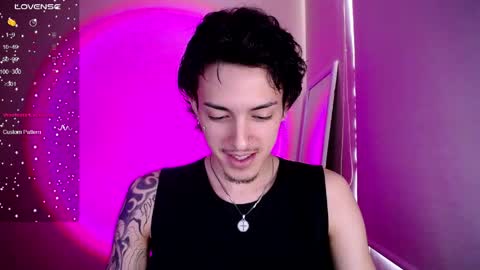 Snapshot of johan_parker222 chatting on 31, 3, 2026 johan_parker222 online show from 31, 3, 2026