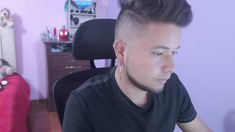 Snapshot of johanleonsweetboy chatting on 19, 7, 2026 JOHAN independient model online show from 19, 7, 2026