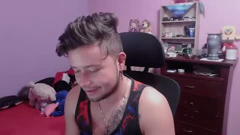 Snapshot of johanleonsweetboy chatting on 31, 7, 2026 JOHAN independient model online show from 31, 7, 2026