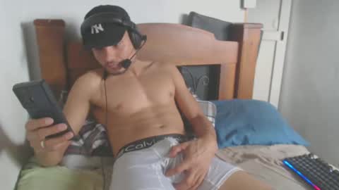 johantorres19 online show from 6, 2, 2025