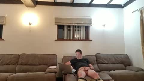 johnathan_stuart33 online show from 31, 5, 2026