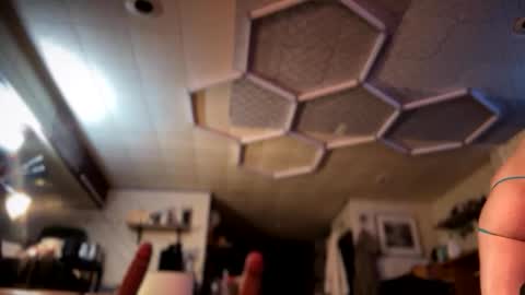 bisexual King  online show from 17, 12, 2025