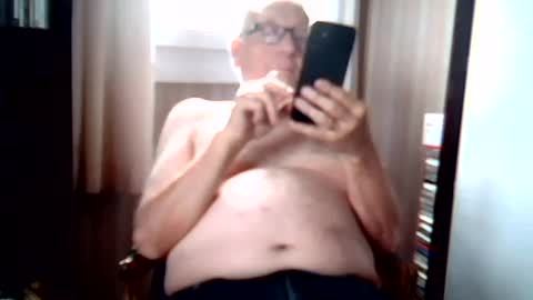 Snapshot of johnjohn6226623 chatting on 6, 6, 2026 johnjohn6226 online show from 6, 6, 2026