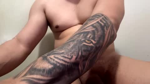 Snapshot of johnjow10 chatting on 7, 10, 2025 JOHN online show from 7, 10, 2025