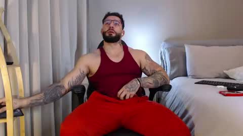 Snapshot of johnklleyn chatting on 22, 7, 2026 john online show from 22, 7, 2026