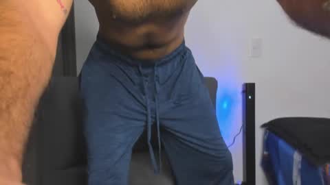 johnny_bravo777 online show from 11, 2, 2025