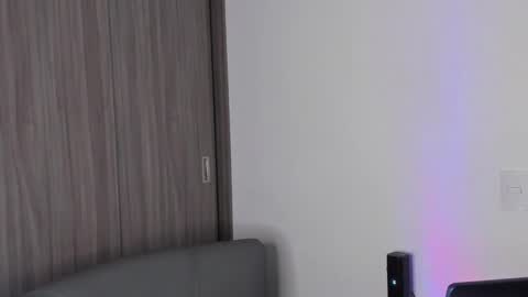 johnny_bravo777 online show from 13, 2, 2025