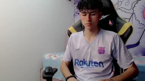 johnny_cagee online show from 23, 12, 2024