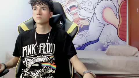 johnny_cagee online show from 5, 1, 2025