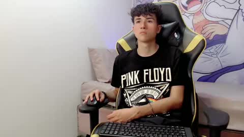 johnny_cagee online show from 5, 1, 2025