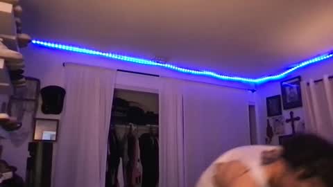 Snapshot of johnnydeep66 chatting on 2, 10, 2025 JohnnyDeep66 online show from 2, 10, 2025