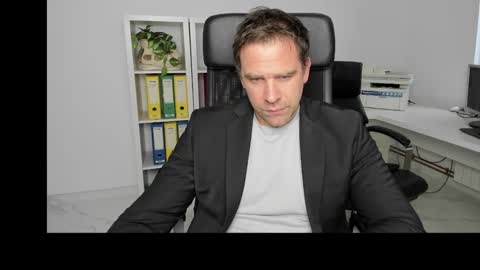 johnnydough82 online show from 21, 12, 2024