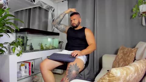 JOHNNY online show from 16, 1, 2025