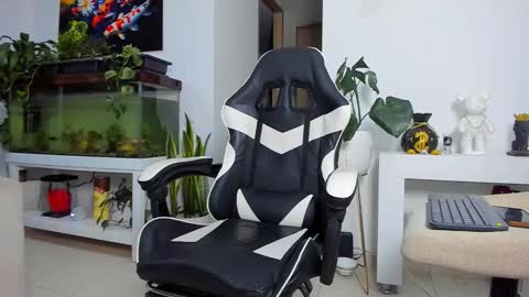 JOHNNY online show from 19, 11, 2025