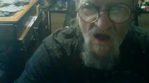 johnnyshung1 online show from 1, 11, 2025