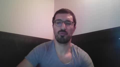 Snapshot of johnparis7575 chatting on 22, 3, 2026 Johnfrench online show from 22, 3, 2026