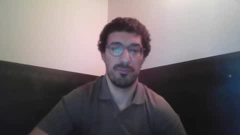 Snapshot of johnparis7575 chatting on 12, 5, 2026 Johnfrench online show from 12, 5, 2026