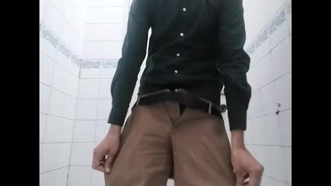 johnpop9090 online show from 6, 4, 2026