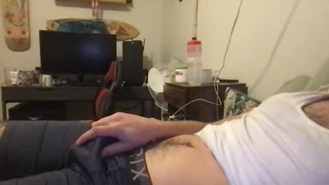 Snapshot of johntizzz chatting on 30, 11, 2025 johntizzz online show from 30, 11, 2025