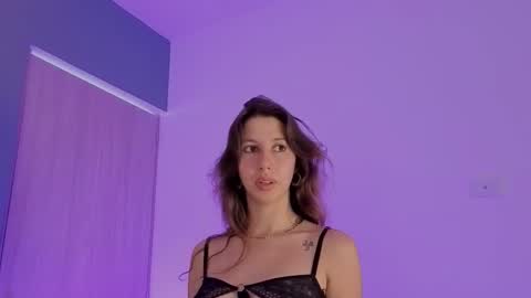 jolie_lov online show from 11, 11, 2025