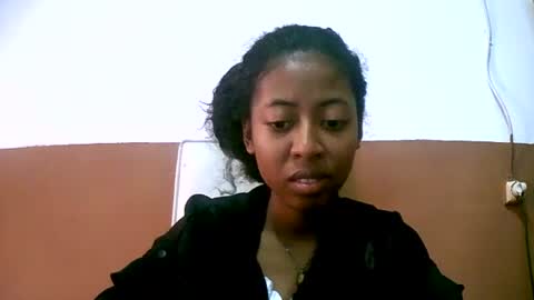 Snapshot of joliekah27 chatting on 5, 2, 2025 joliekah27 online show from 5, 2, 2025