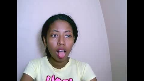 joliekah27 online show from 3, 11, 2025