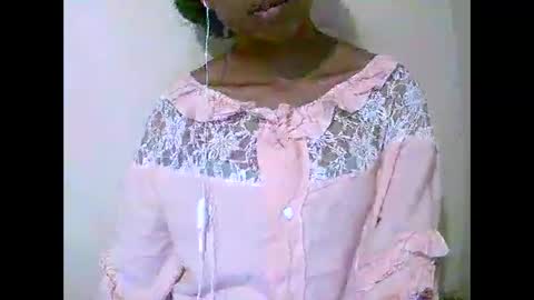 joliekah27 online show from 16, 4, 2026