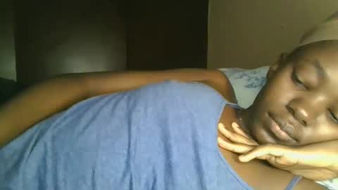 jollynabeb online show from 10, 11, 2025