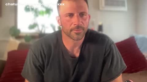 Snapshot of jonariesxxx chatting on 5, 5, 2026 Jon Aries online show from 5, 5, 2026