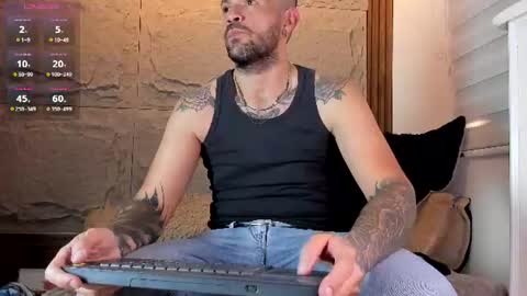 Snapshot of jonathan_rivers chatting on 7, 7, 2026 Jonathan RiversNew online show from 7, 7, 2026