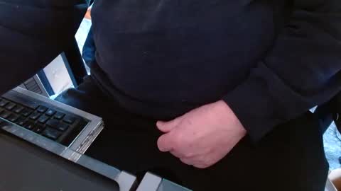 Snapshot of joncpics chatting on 7, 3, 2025 joncpics online show from 7, 3, 2025