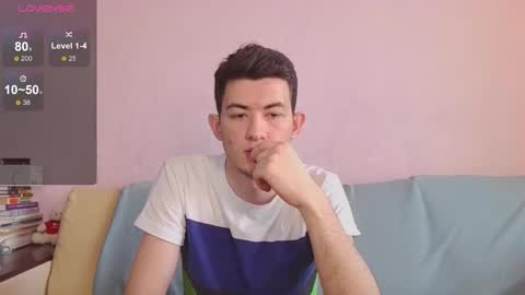 jonhy_merlin online show from 17, 12, 2024