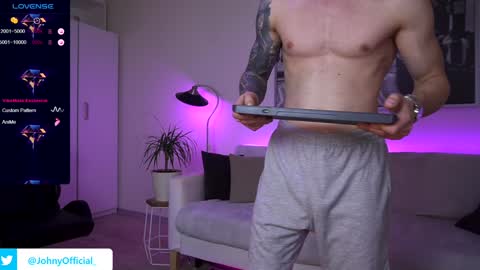 John     online show from 28, 1, 2025