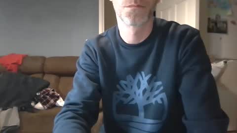 Snapshot of jonlow1 chatting on 9, 3, 2025 jonlow1 online show from 9, 3, 2025