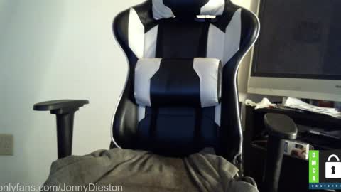 JonnyDieston online show from 2, 3, 2025