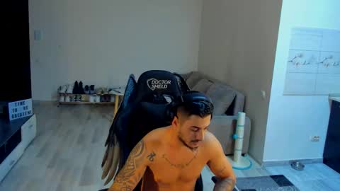 jonnyporn1 online show from 14, 11, 2025