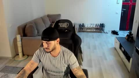 jonnyporn1 online show from 6, 1, 2026