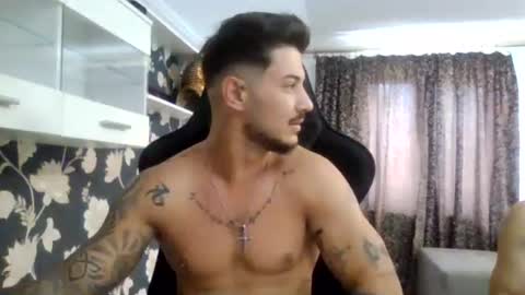 Snapshot of jonnyporn1 chatting on 8, 7, 2026 jonnyporn1 online show from 8, 7, 2026