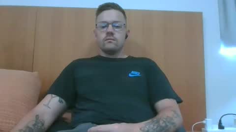 Snapshot of jonoy1995 chatting on 15, 2, 2025 jonoy1995 online show from 15, 2, 2025